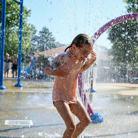 Mobil Pour 7 Pers Avec Terrasse à - Api-1-52-418 Camping Soustons