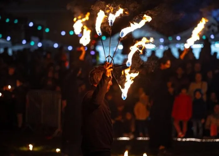 Camping Mobil Pour 7 Pers Avec Terrasse à - Api-1-52-418